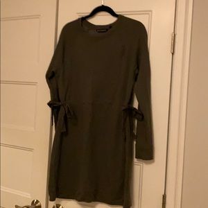 Sweatshirt dress